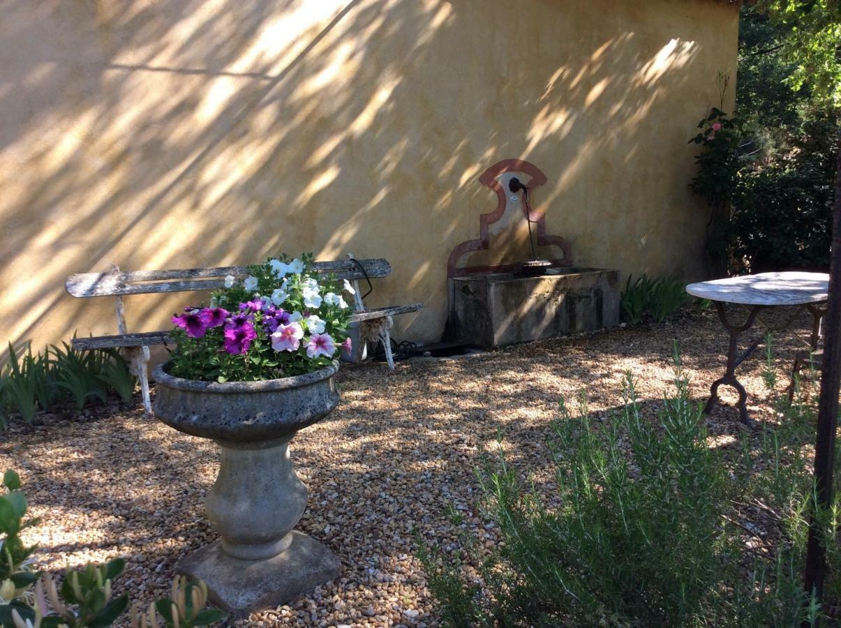 Le Bois De La Cour Villa Roussillon en Isere Exteriör bild